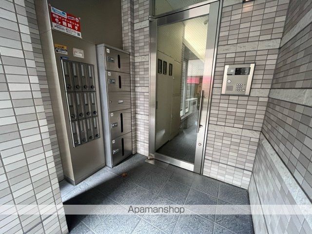 ステラハウスうめきたの玄関写真