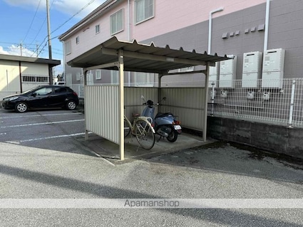 滋賀県彦根市西今町[2LDK/48.85m2]のエントランス1