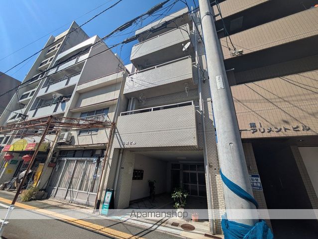 丸岡ビルの外観写真