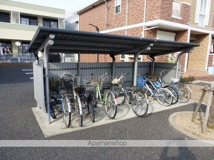 ポート　リジェールⅢ[2LDK/57.02m2]の共用部1