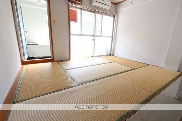 ビレッジハウス下更地2号棟の内装写真