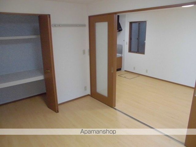 クレセールの内装写真