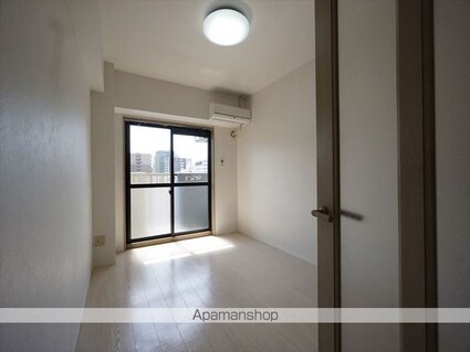 愛知県名古屋市東区泉２丁目[1K/21.87m2]のリビング・居間