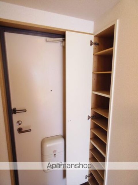 コーナス（Ｃｏｒｎｕｓ）ハイツ[1R/20.16m2]の玄関