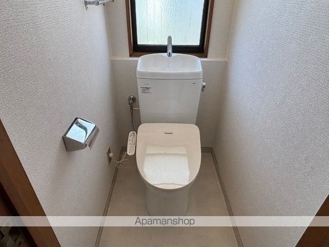 豊岡タウンハウス D棟の内装写真
