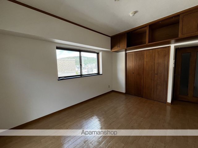 エリーな横川の内装写真