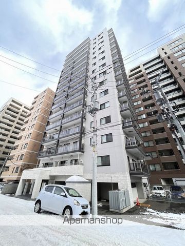 ユニーブル大通アルファスクエアの外観写真