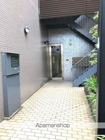 メゾンふじの玄関写真