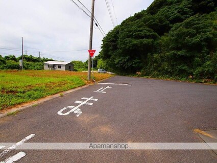 茨城県鹿嶋市緑ヶ丘３丁目[2LDK/55.39m2]の周辺2