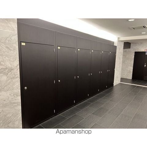 阪神ハイグレードマンション3番館の外観写真