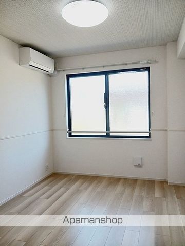 プラシードIIの内装写真