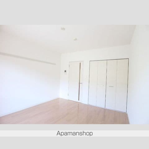プライムアーバン川崎南幸町の内装写真