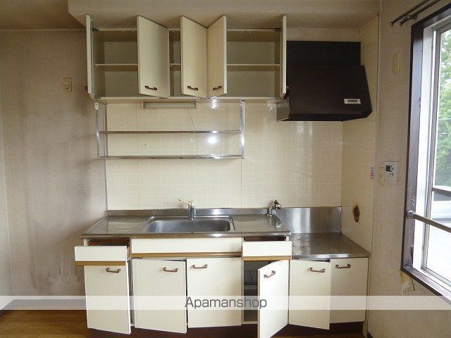 コートビレッジWAKITAIIの内装写真