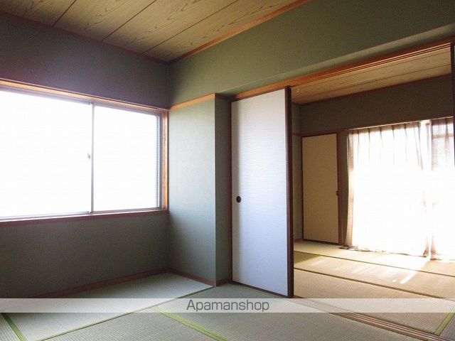 グリーンマンションの内装写真
