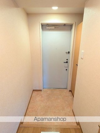 ゼフィルスＢ棟[1LDK/50.44m2]の玄関