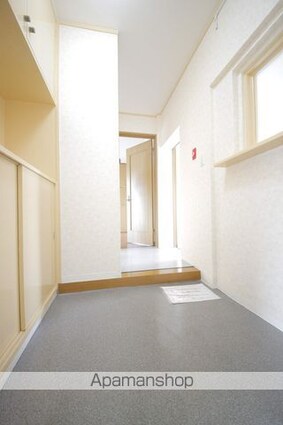 サザンクロス[1LDK/52m2]の玄関