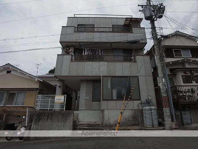 グレーシー原谷の外観写真