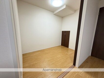 広島県福山市松浜町３丁目[2K/33.81m2]の内装1