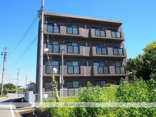 セシボン北澤の外観写真