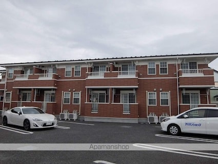 ル・モンヴェール[1LDK/43m2]の駐車場2