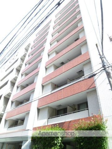 横浜市神奈川区鶴屋町のマンションの外観1