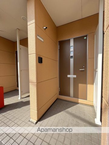 クレシアの玄関写真