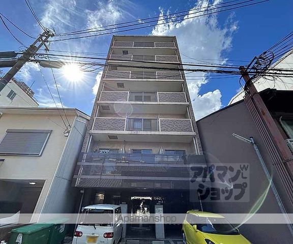 なかよしマンション四条大宮の外観写真
