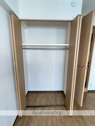 東京都世田谷区下馬２丁目[1K/20.3m2]の収納