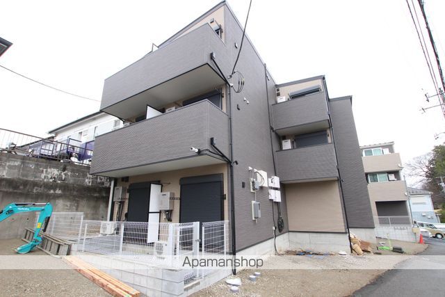 LIKES仁戸名町B棟の外観写真