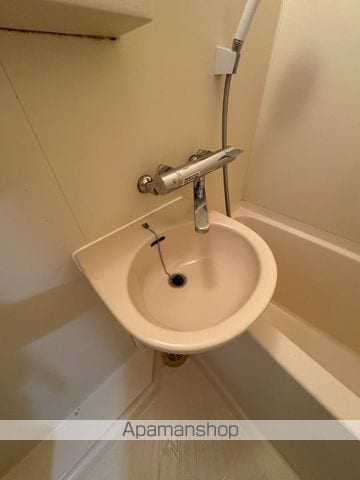 メゾン紀三井寺Iの内装写真