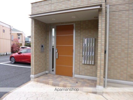 東京都日野市栄町２丁目[1LDK/33.39m2]の共用部3
