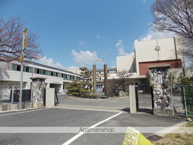 南山パストラルコートの周辺写真