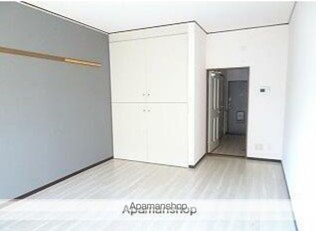 ラピスラズリVの内装写真
