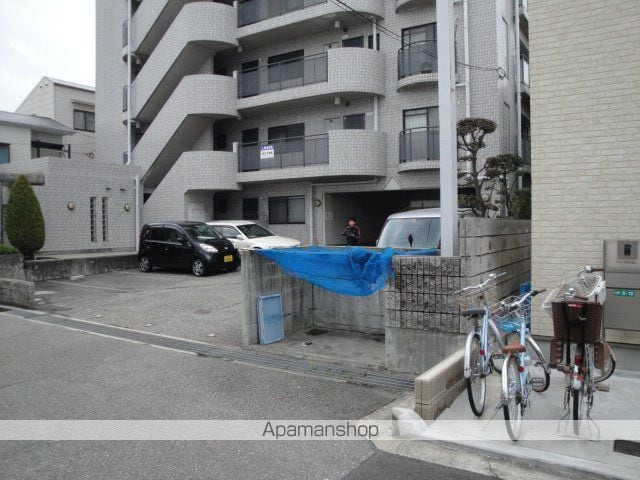 SEPIA西宮北口の玄関写真