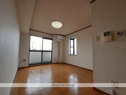 レフィナードＡ[1R/25.25m2]のリビング・居間