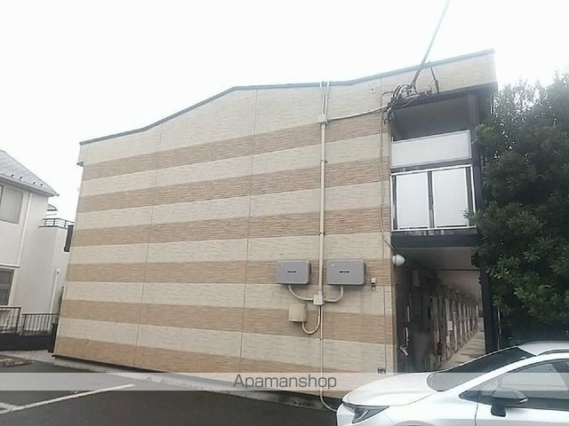 レオパレス緑町の外観写真