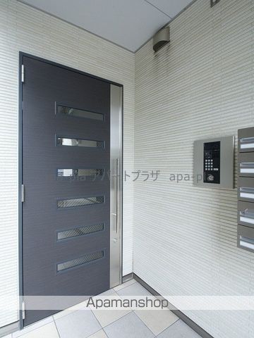 ヴィラージュの玄関写真