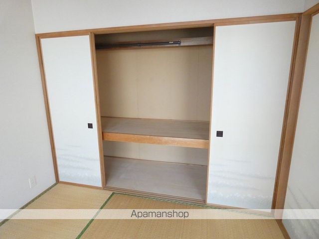 ファミーリエFの内装写真
