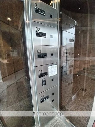 Ｍｏｎｔｐａｒｔｈｅ[2LDK/70.72m2]の共用部3