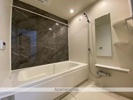 ベルエア国分寺Ｄ[2LDK/59.58m2]のバス