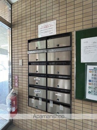 石田ビル[1R/23.58m2]の共用部2