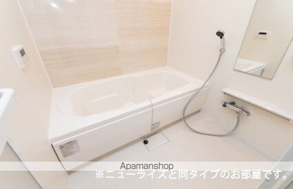 和歌山県岩出市中迫[1LDK/50.14m2]のバス