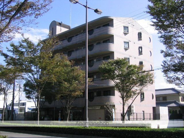 ストロベリーフィールズの外観写真