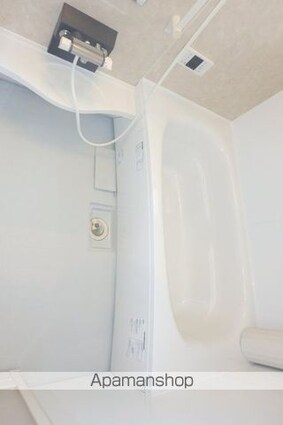 アヴァン　ドゥース　Ｂ棟[2LDK/60.7m2]のバス