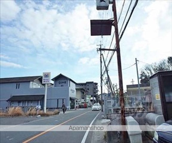 中田マンションの外観写真