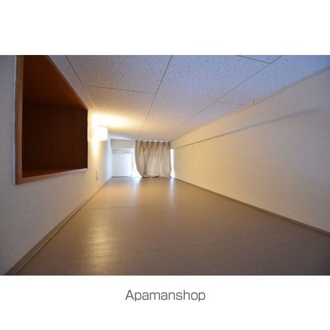 カーサ曽池町の内装写真