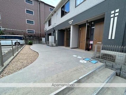 メゾン・エスポワール[2LDK/48.57m2]のエントランス