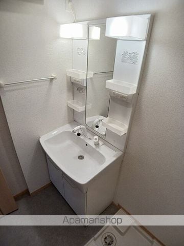 コンフォート東塚Hの内装写真