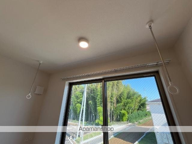 シャルールの内装写真