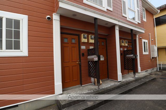 サン・イックスの玄関写真